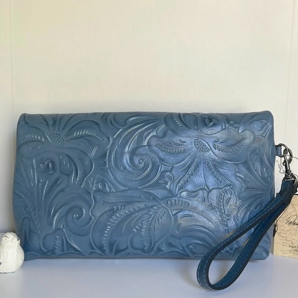 Patricia Nash Valerie Clutch /Wristlet New With Tag 🏷️